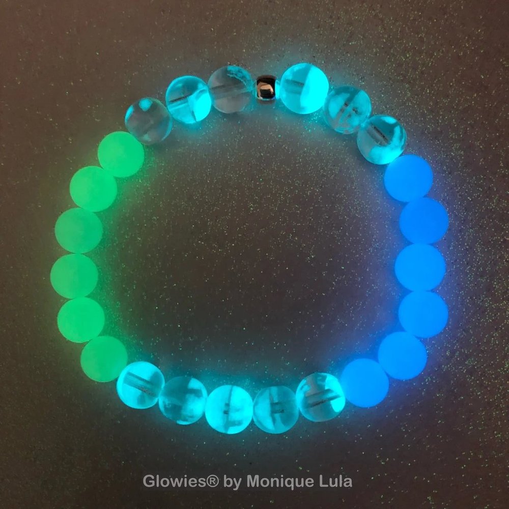 Aurora Borealis Handmade Glow Glass Bracelet